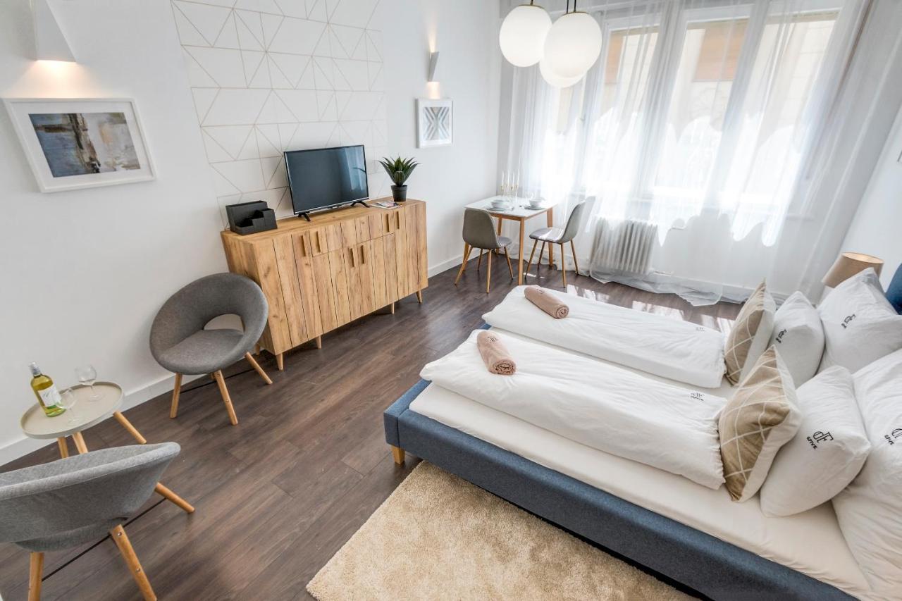 Apartament D.Five Harmony Studio At Vaci Street Budapeszt Zewnętrze zdjęcie